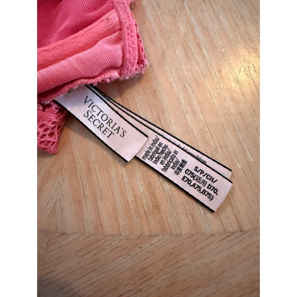 Victoria’s Secret pink lace halter neck bralette size small - Picture 7 of 8